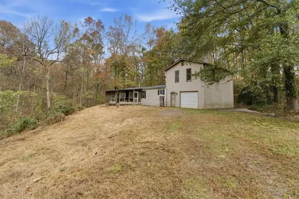 Acworth, GA 30102,5186 W Holiday CT SE