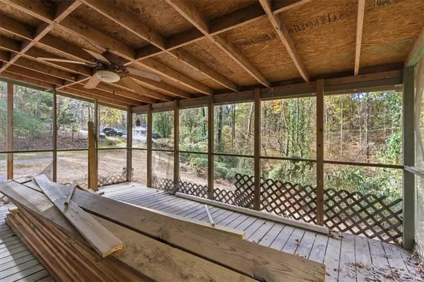 Acworth, GA 30102,5186 W Holiday CT SE