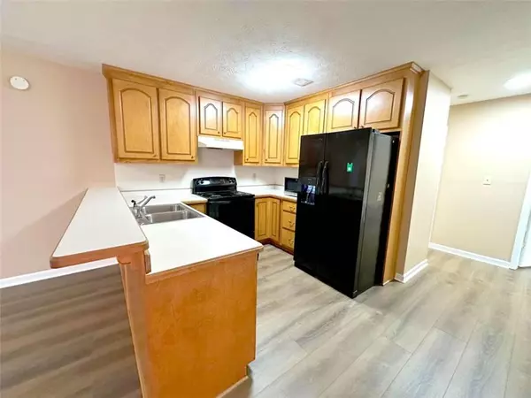 Conyers, GA 30012,1050 Green Valley DR