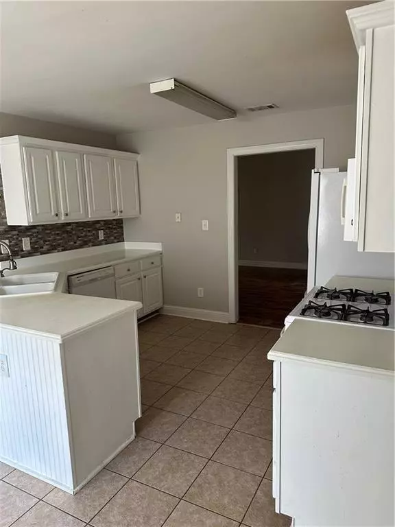 Sugar Hill, GA 30518,5630 SALTCREEK PLACE