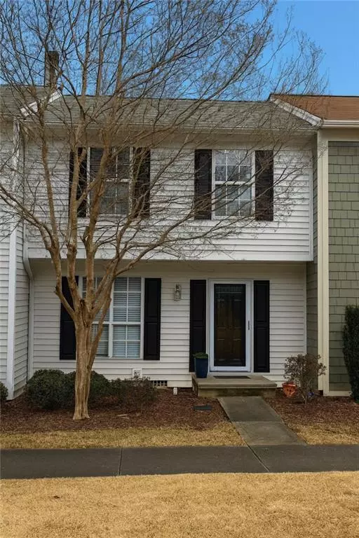 Sandy Springs, GA 30350,2104 Queen Anne CT