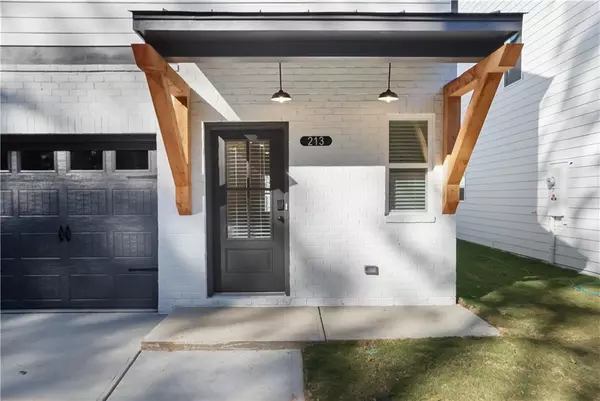 Cleveland, GA 30528,183 Jackson Heights