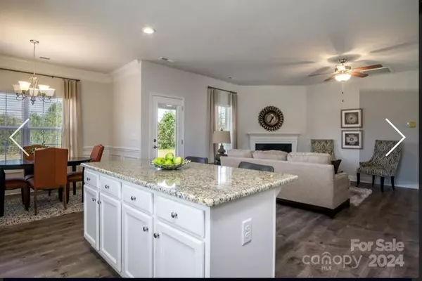 Dawsonville, GA 30534,256 Thunder VLY