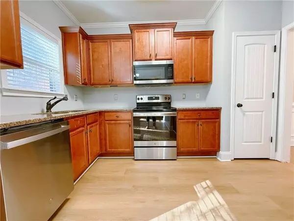 Canton, GA 30115,636 Royal Crest CT