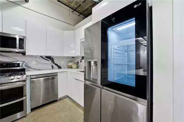 Atlanta, GA 30303,505 Whitehall ST SW #102