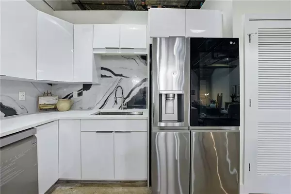 Atlanta, GA 30303,505 Whitehall ST SW #102