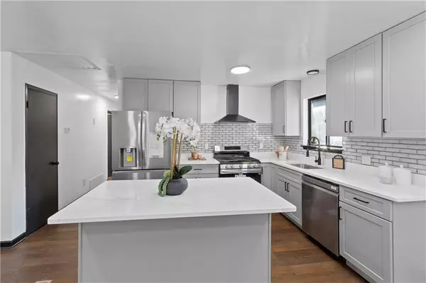 Stone Mountain, GA 30083,4624 Big Valley RD