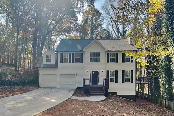 4902 Sturbridge CRES NE, Roswell, GA 30075