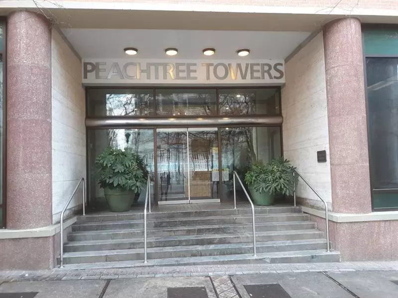 Atlanta, GA 30308,300 W Peachtree ST #3I