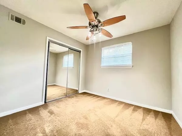 Alpharetta, GA 30022,219 Saint Andrews CT