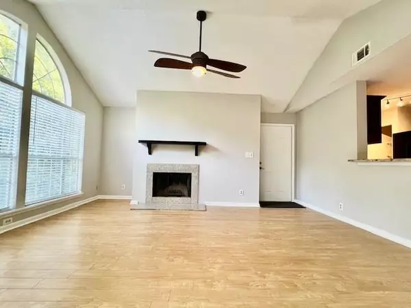 Alpharetta, GA 30022,219 Saint Andrews CT