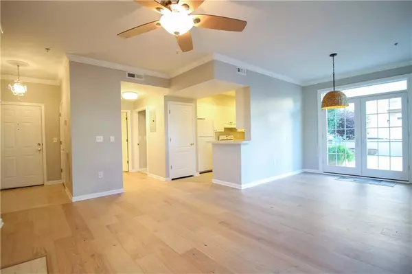 Decatur, GA 30030,225 E Ponce De Leon AVE #325