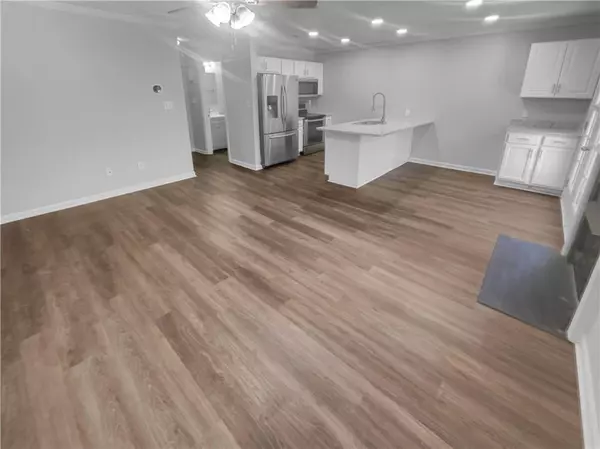 Mableton, GA 30126,6941 Gallant CIR SE #10