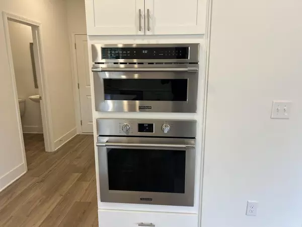 Watkinsville, GA 30677,2211 Sycamore CIR