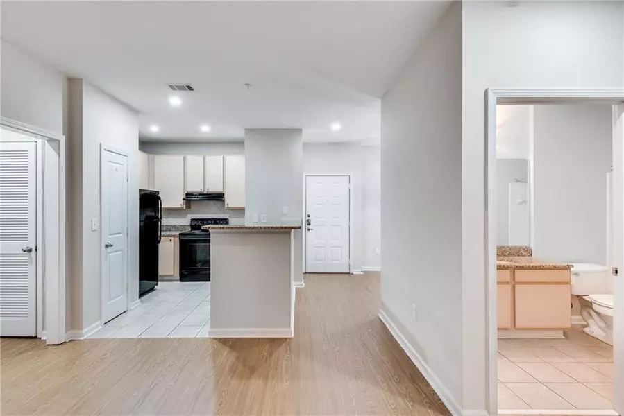 821 Ralph Mcgill BLVD NE #2212, Atlanta, GA 30306