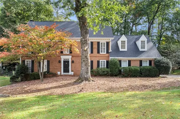 6915 Hunters Knoll, Sandy Springs, GA 30328