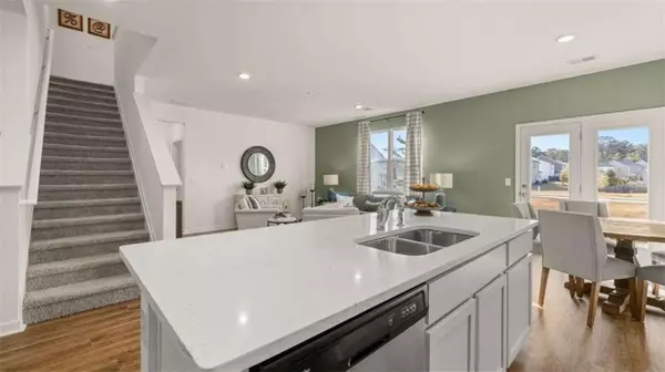 Newnan, GA 30265,96 White Spruce WAY