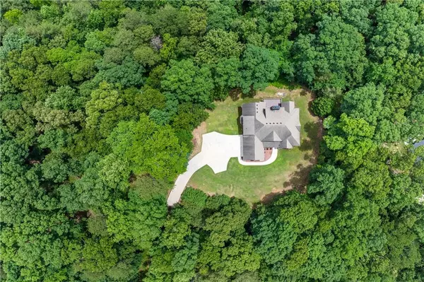 6020 Cochran Mill RD, Chattahoochee Hills, GA 30268