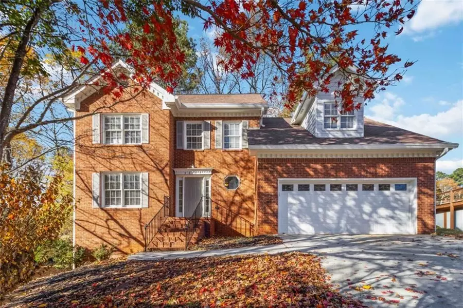 3477 Chinaberry LN, Snellville, GA 30039