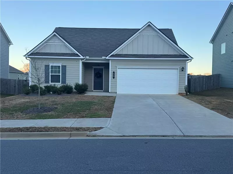 58 Thacker TRL, Adairsville, GA 30103