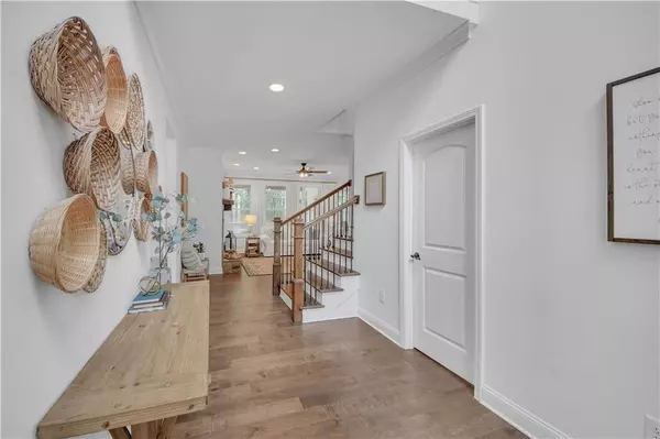 Canton, GA 30114,104 Woodland LN