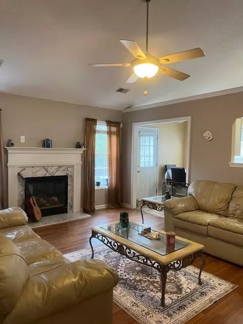 Atlanta, GA 30349,1550 Blossom DR