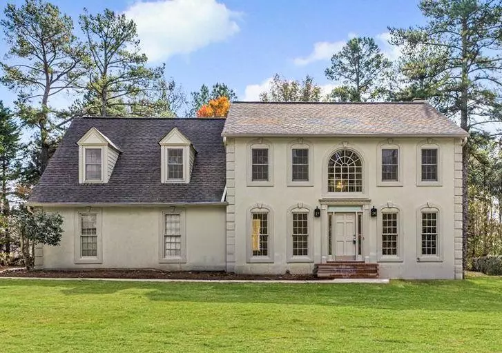 1646 Ellington RD SE, Conyers, GA 30013