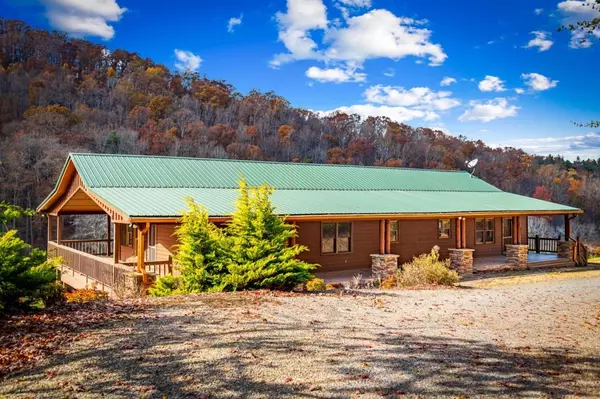 Cherry Log, GA 30522,908 Cashes Valley RD