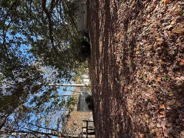 Dallas, GA 30157,525 DAVIS MILL DR