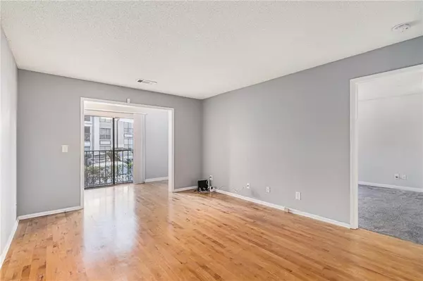 Atlanta, GA 30324,2657 Lenox RD NE #C38