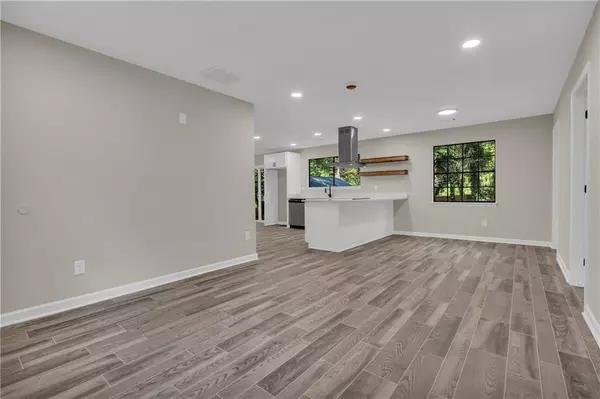 Jonesboro, GA 30238,8949 Raven DR