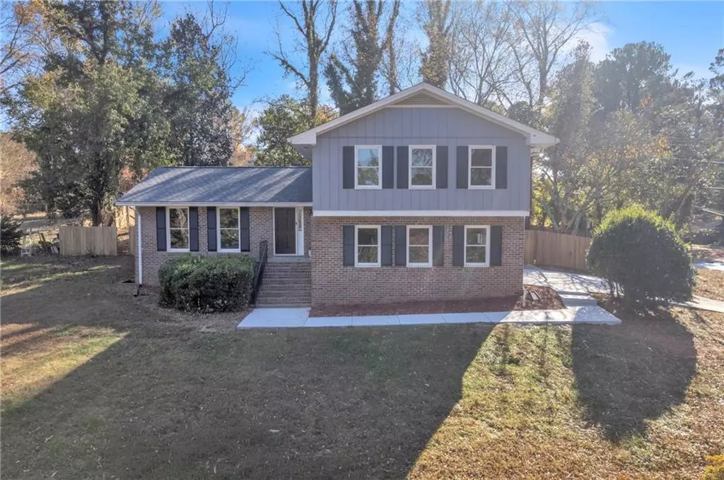 Lilburn, GA 30047,5618 Fern Creek DR SW