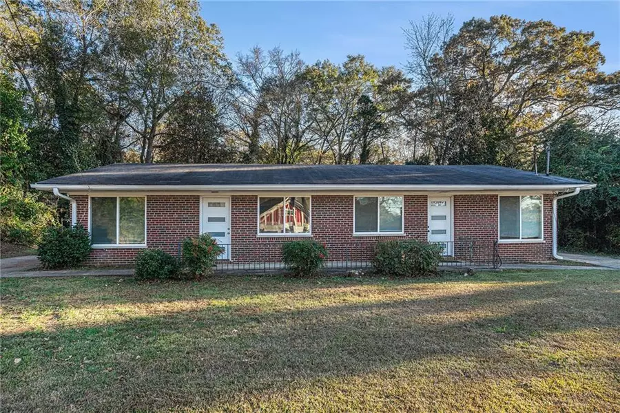 5293 W Mountain ST #A, Stone Mountain, GA 30083