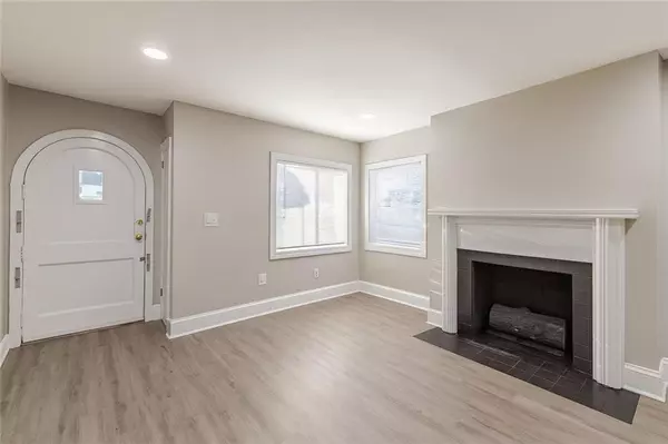 Atlanta, GA 30311,1376 Westmont RD SW