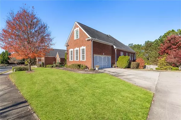 Suwanee, GA 30024,5235 Villa Lake CT