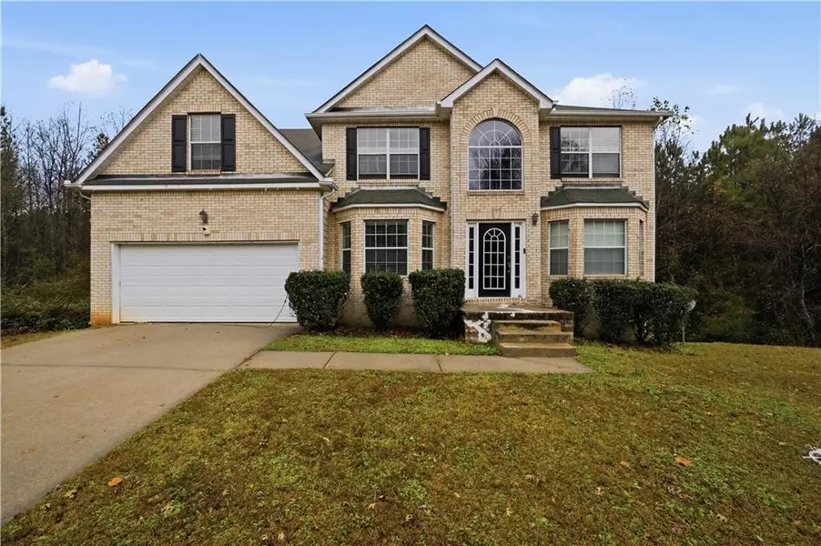 336 Riverview CT, Fairburn, GA 30213