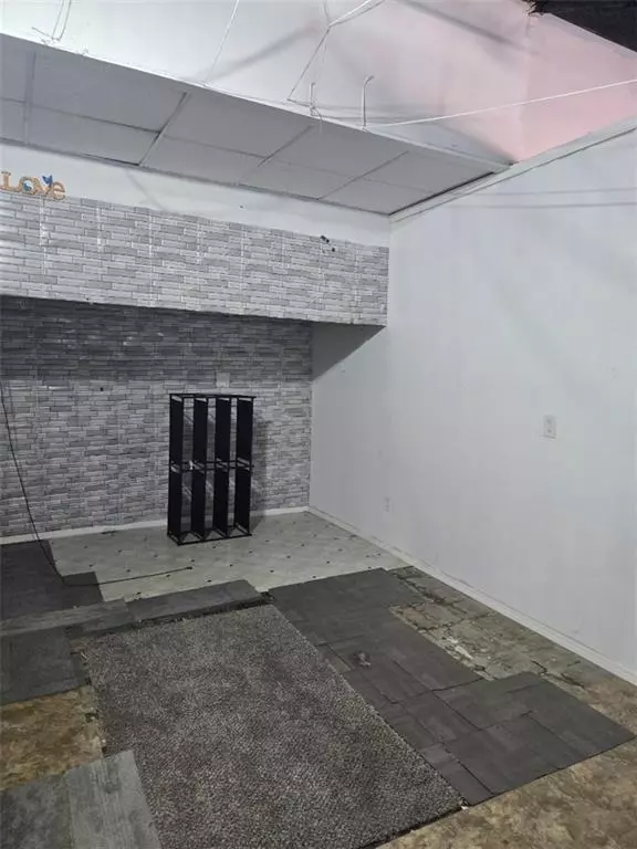 Decatur, GA 30032,3125 GLENWOOD RD #2