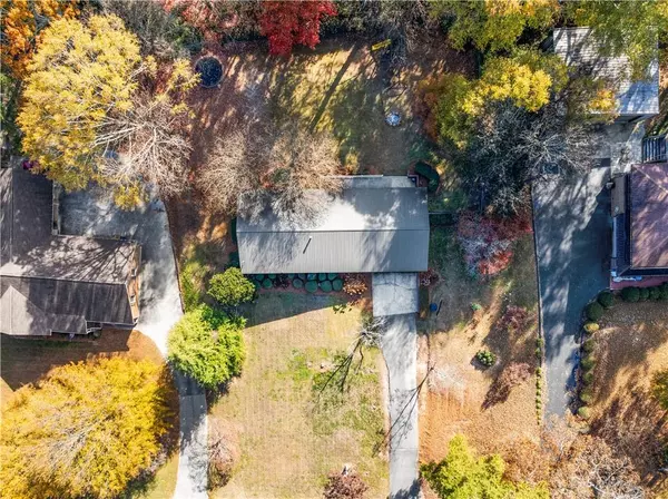 Calhoun, GA 30701,111 Meadow LN