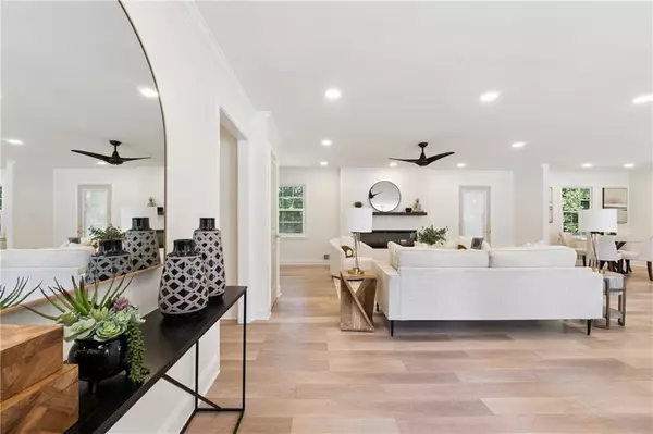 Alpharetta, GA 30009,110 Jayne Ellen CT