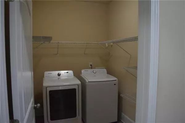 Alpharetta, GA 30004,480 Meadow Hill DR