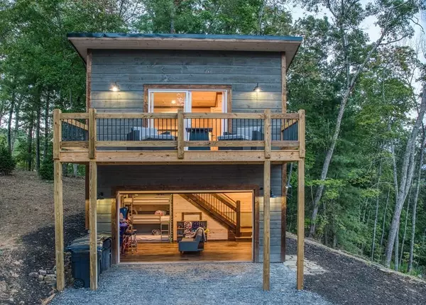 Mineral Bluff, GA 30559,381 Mountain Rivers LN