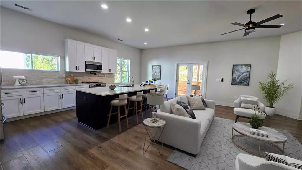 2152 Castlewood ST, East Point, GA 30344