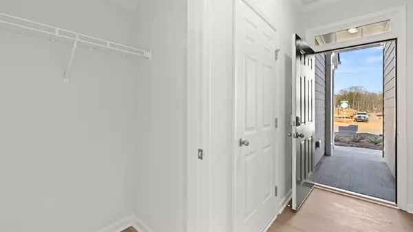 Flowery Branch, GA 30542,6660 Parsons ST