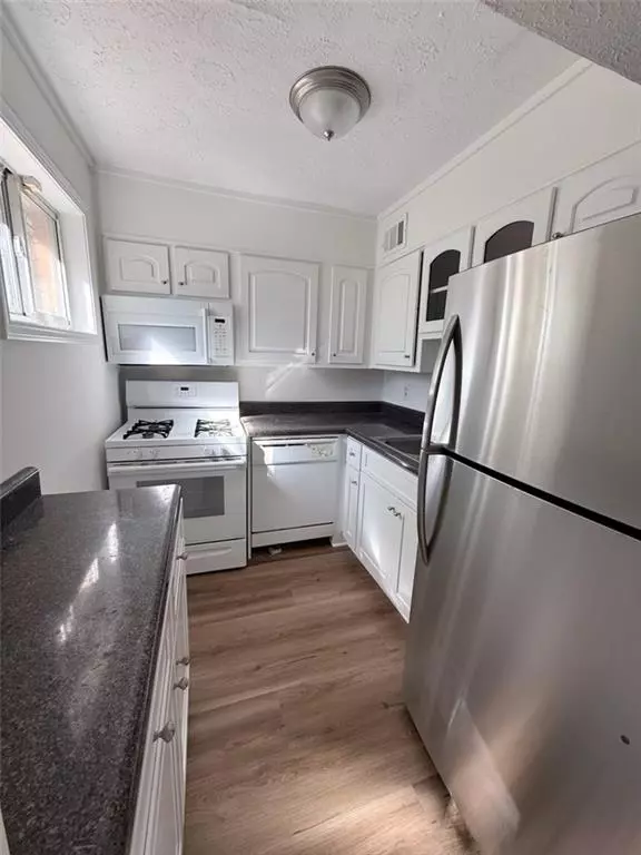 120 Biscayne DR NW #C5, Atlanta, GA 30309