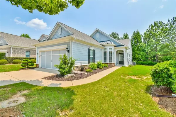 6233 Greenstone CIR, Hoschton, GA 30548