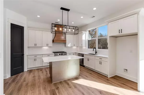 Dallas, GA 30132,790 FERGUSON PL