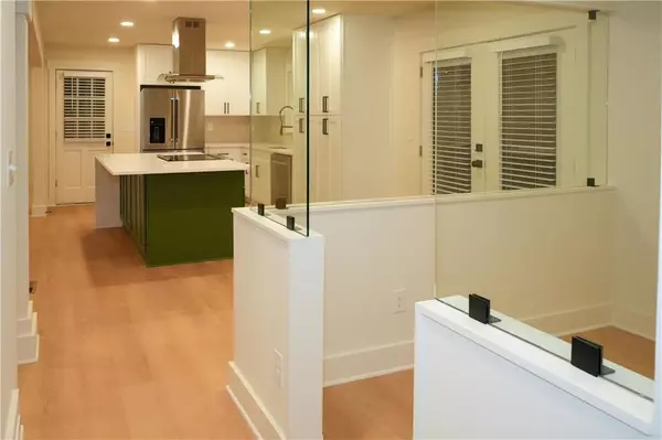 Atlanta, GA 30326,4747 Nelda DR