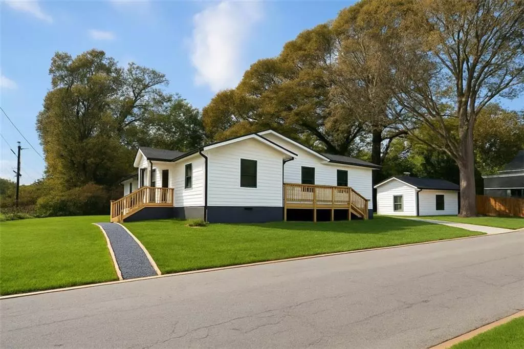 Atlanta, GA 30311,1539 Venetian DR SW