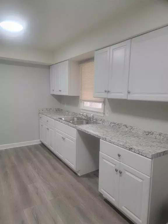 Atlanta, GA 30344,2838 Ben Hill RD