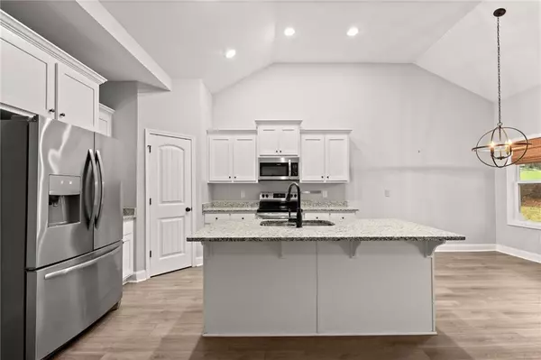 Pendergrass, GA 30567,65 Academy ST